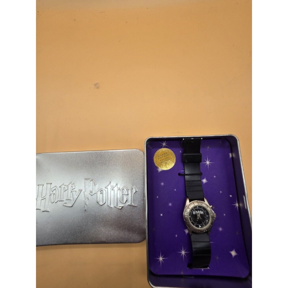 Vtg. 2000 Fossil Harry Potter Watch Warner Bros Store (O-1)